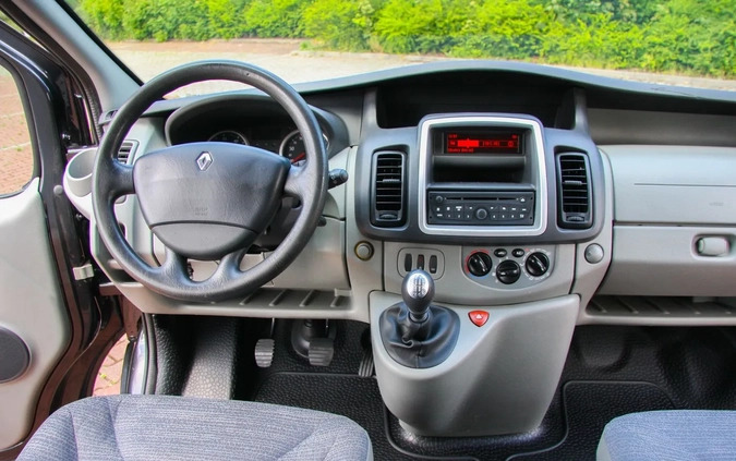 Renault Trafic cena 44900 przebieg: 269000, rok produkcji 2011 z Wałbrzych małe 704